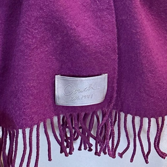 2019 Coach Fuchsia Cashmere Blend Fringe Muffler Scarf